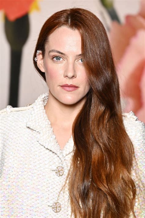 Riley Keough Performs in Chanel's Paris Show While  .